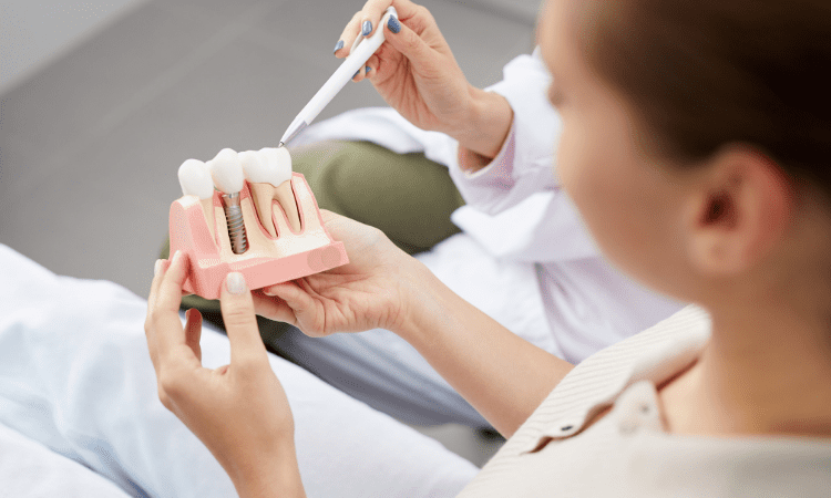 Knowing what to expect when getting a dental implant can help ease anxiety and better ensure a smooth recovery.